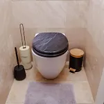 Modern Living - Free Parking & Self Check-in *