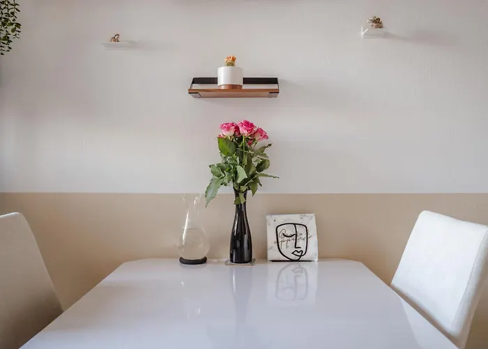 Modern Living - Free Parking & Self Check-in Apartament *